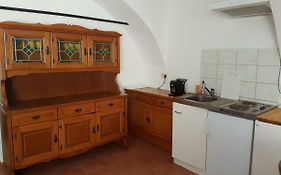 Artemis Farmapartment